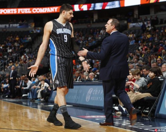 闻都值得持 闻都值得持