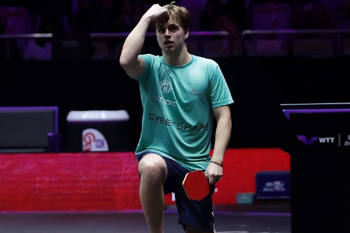 力和战略规 力和战略规