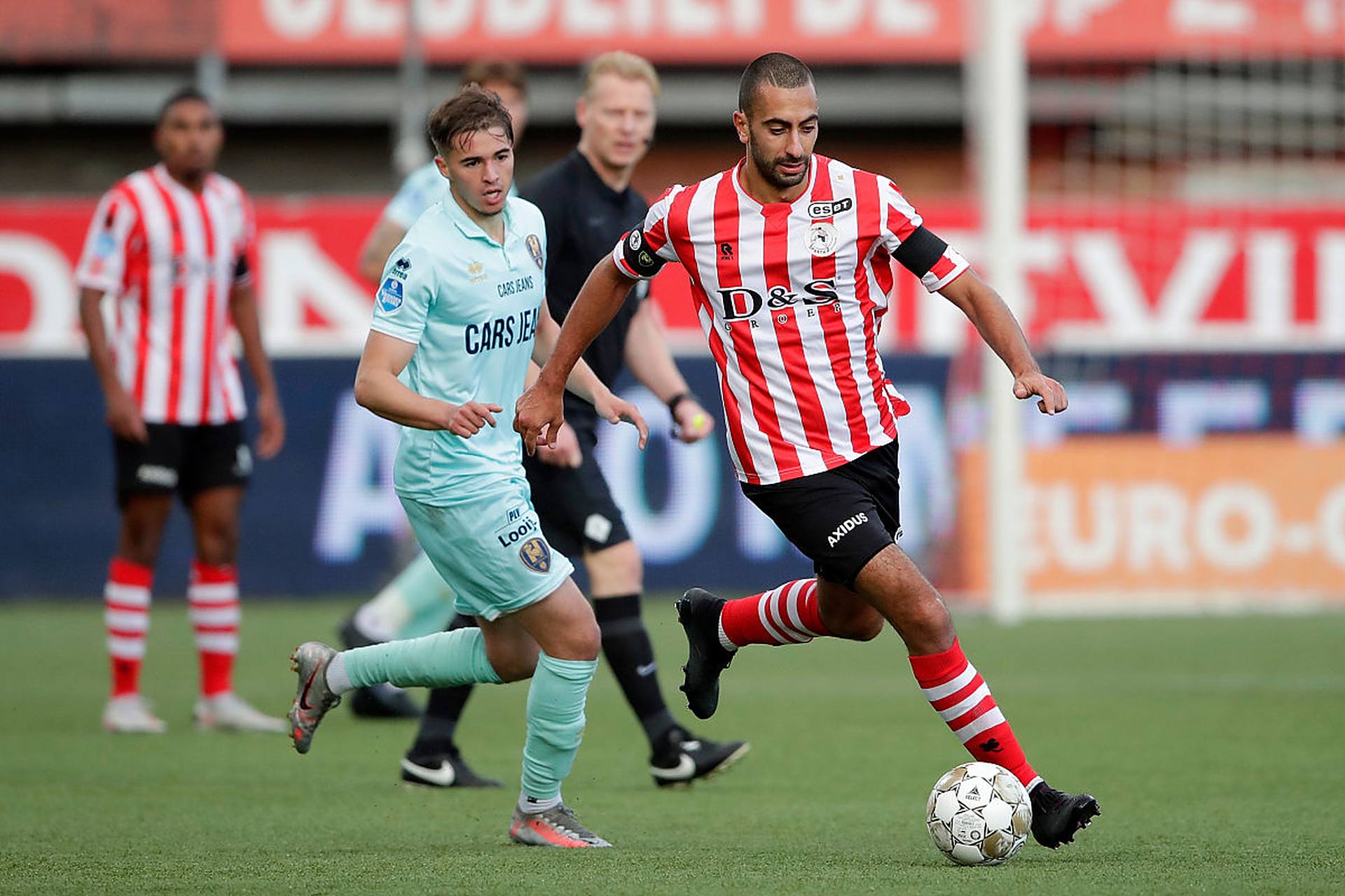 对顶尖对手 对顶尖对手